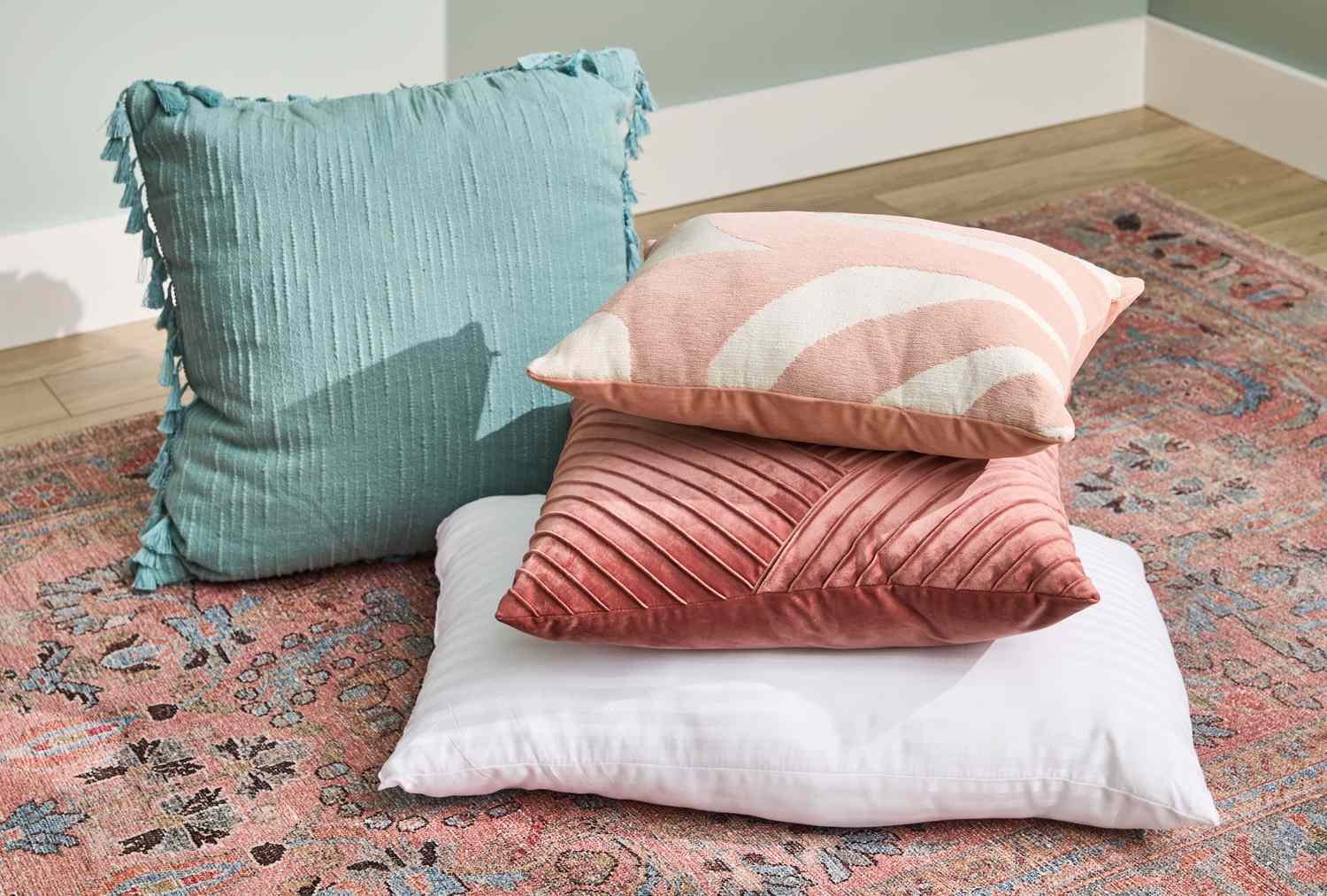 9 Genius Ways to Repurpose Old Pillows Instead of Throwing Them Away