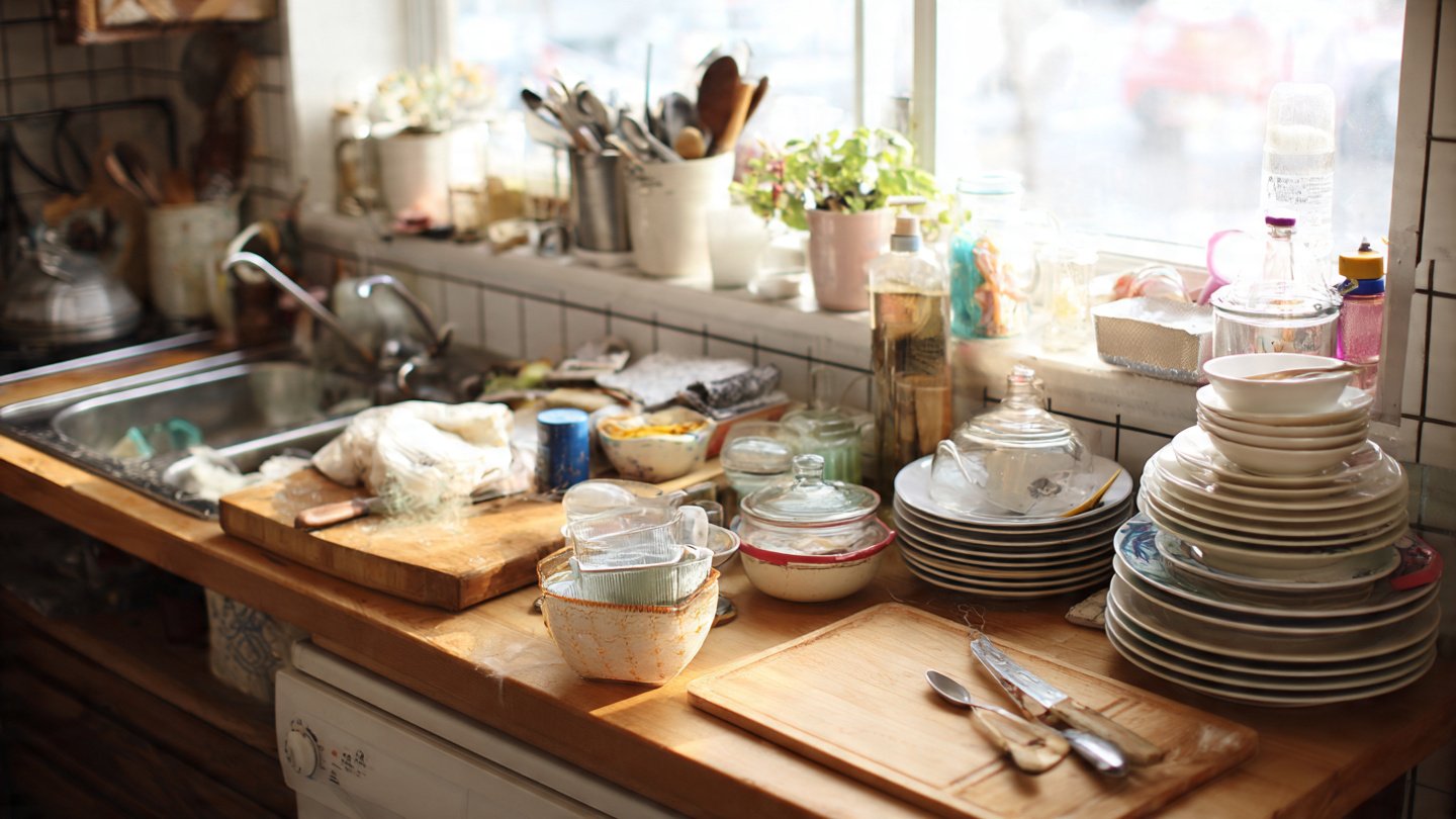 Simple Strategies to Minimize Chaos in Your Kitchen Clutter
